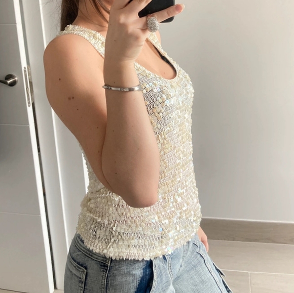 The perfect summer vintage sequins top: cream, shiny paillettes - Picture 2 of 5